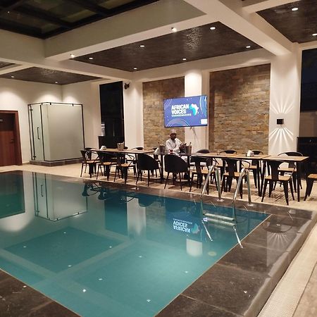 The Stallion Abuja Bagian luar foto