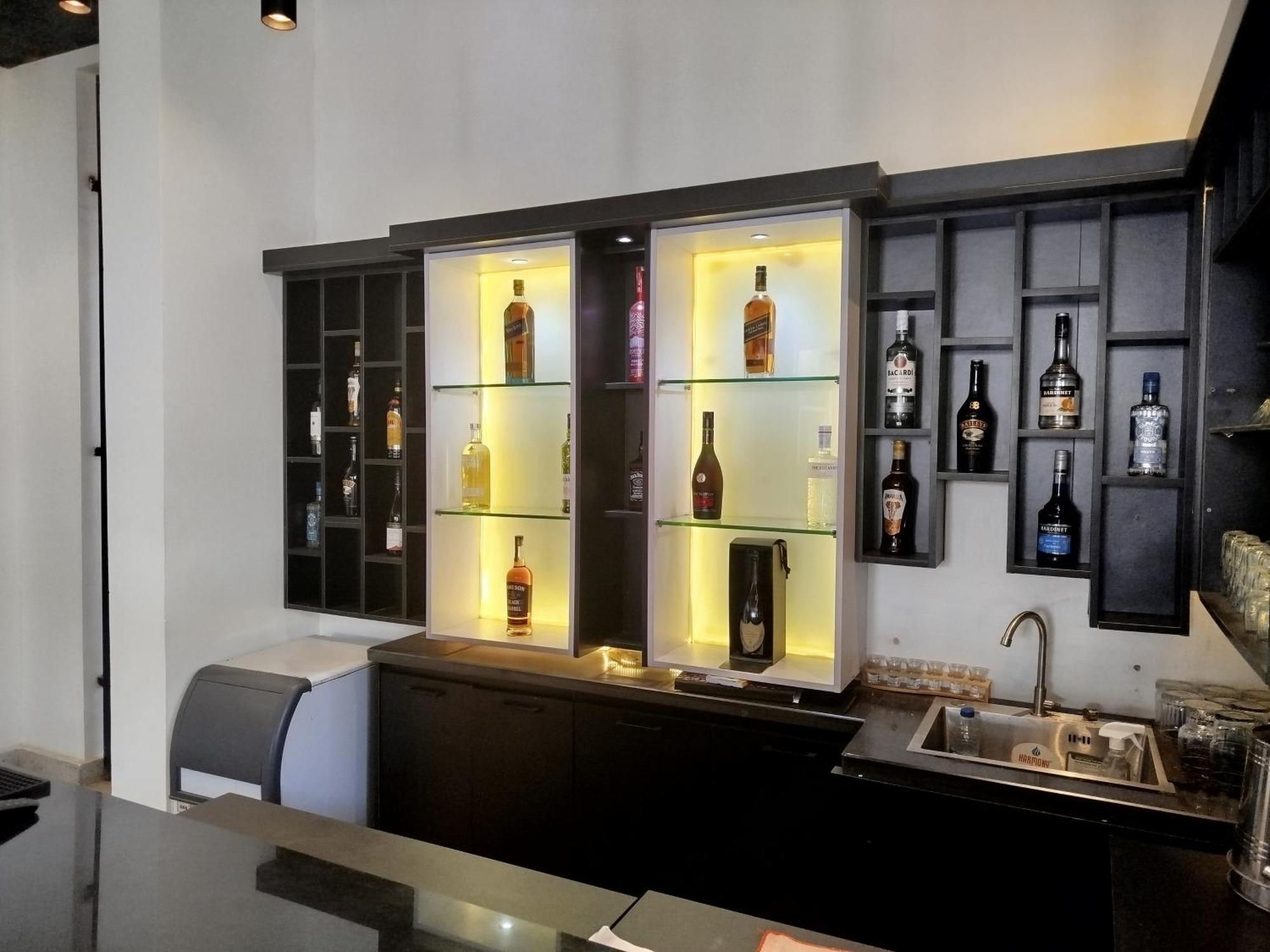 The Stallion Abuja Bagian luar foto
